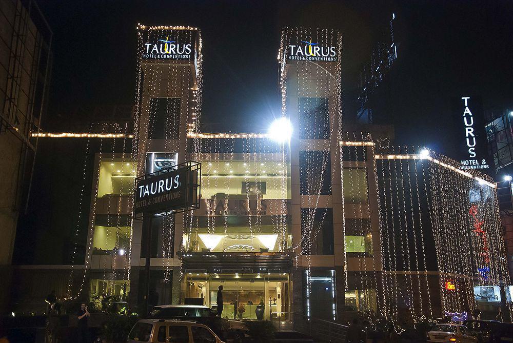 Taurus Sarovar Portico Nové Dillí Exteriér fotografie
